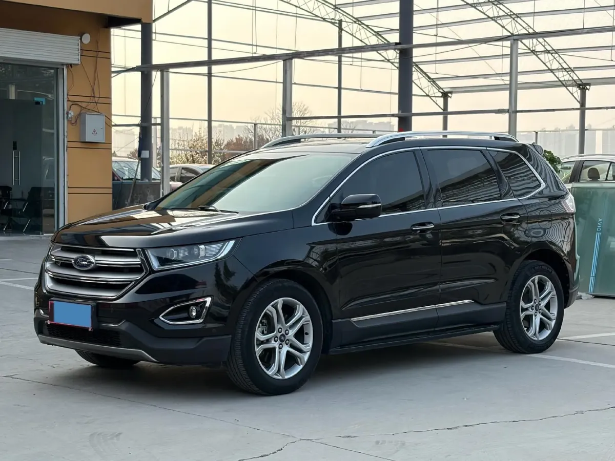 2018 Ford Edge 2.0T 245HP L4 6AT,autocango,china used car exporter,china ev exporter,chinese used car exporter,chinese used ev exporter