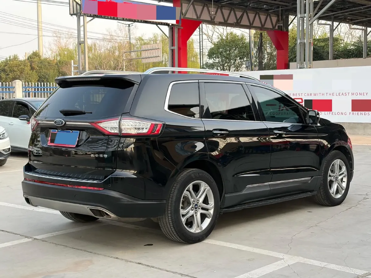 2018 Ford Edge 2.0T 245HP L4 6AT,autocango,china used car exporter,china ev exporter,chinese used car exporter,chinese used ev exporter