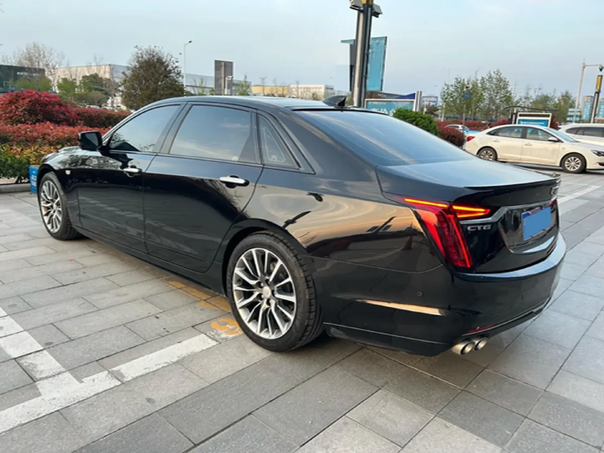 2022 Cadillac CT6 2.0T 237HP L4 10AT,autocango,china used car exporter,china ev exporter,chinese used car exporter,chinese used ev exporter