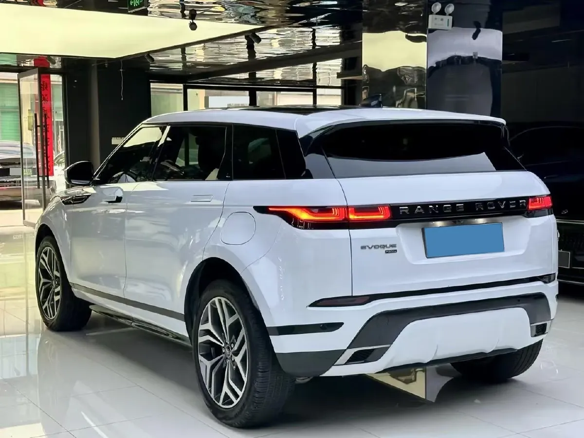 2023 Land Rover Range Rover Evoque 1.5T 200HP L3 8AT PHEV 15.5KWH,autocango,china used car exporter,china ev exporter,chinese used car exporter,chinese used ev exporter