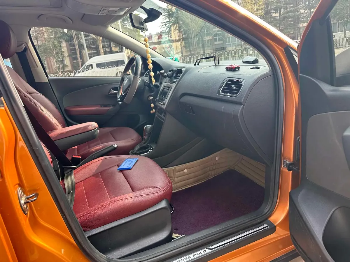 2018 Landwind XiaoYao 1.5T 163HP L4 CVT,autocango,china used car exporter,china ev exporter,chinese used car exporter,chinese used ev exporter