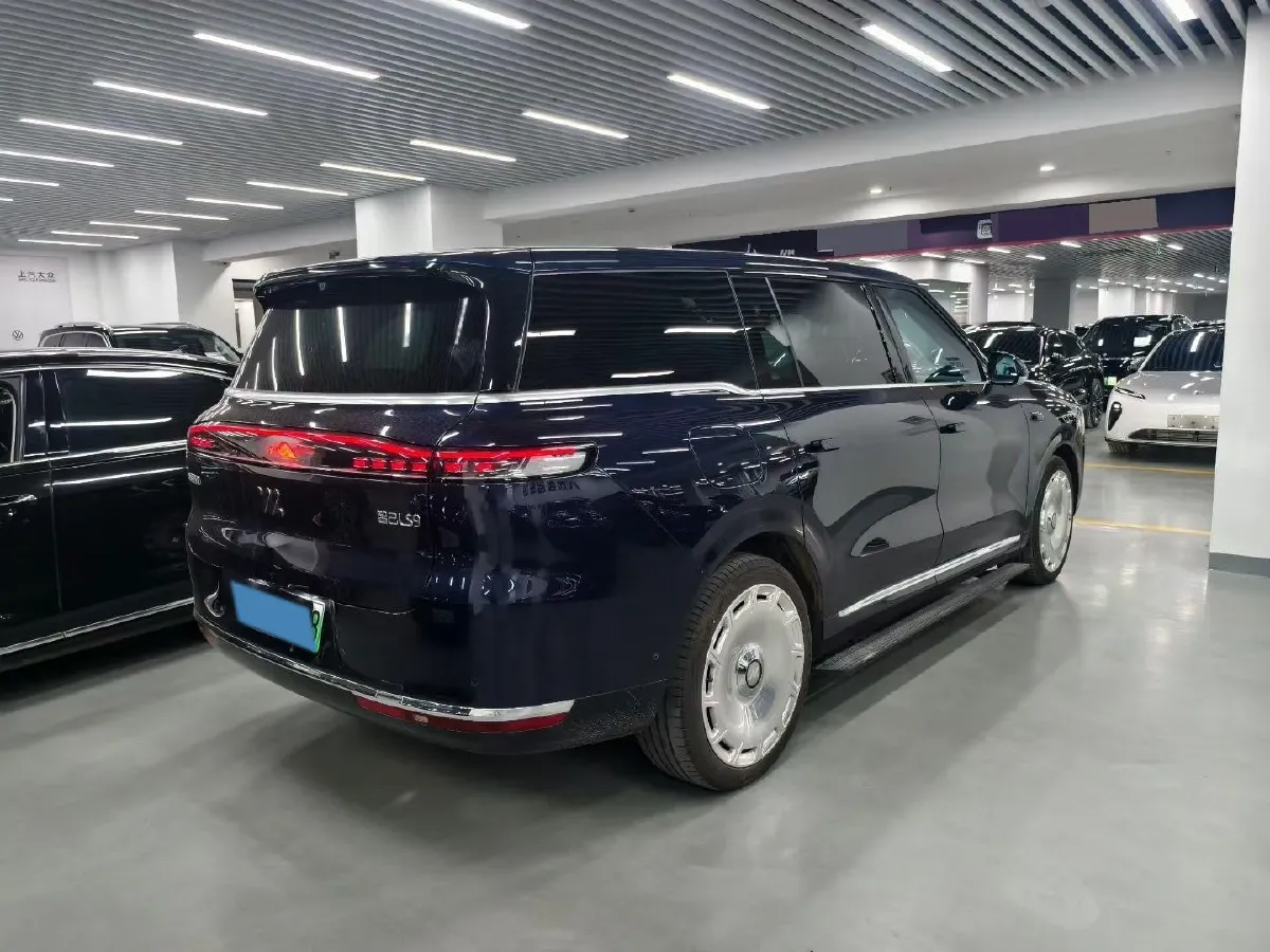 2026 IM LS9 REEV 155HP REEV,autocango,china used car exporter,china ev exporter,chinese used car exporter,chinese used ev exporter