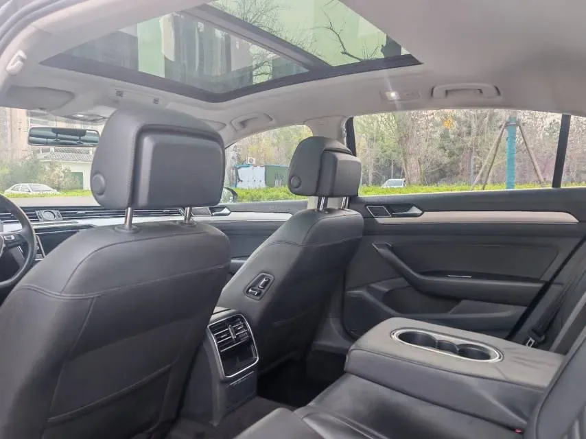 2019 Chevrolet Malibu XL 2.0T 241HP L4 9AT,autocango,china used car exporter,china ev exporter,chinese used car exporter,chinese used ev exporter