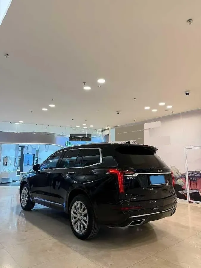 2022 Cadillac XT6 2.0T 237HP L4 9AT,autocango,china used car exporter,china ev exporter,chinese used car exporter,chinese used ev exporter