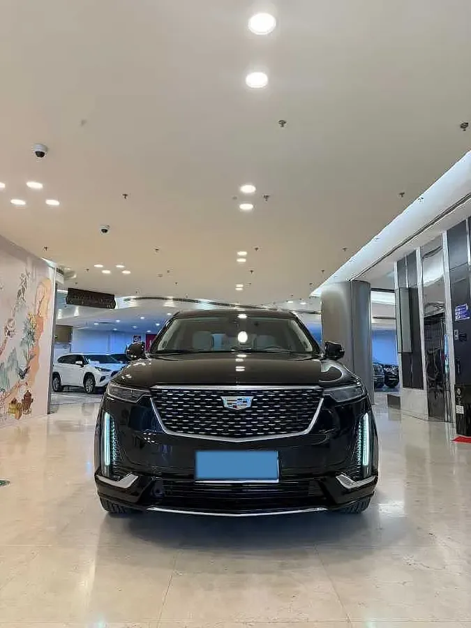 2022 Cadillac XT6 2.0T 237HP L4 9AT,autocango,china used car exporter,china ev exporter,chinese used car exporter,chinese used ev exporter