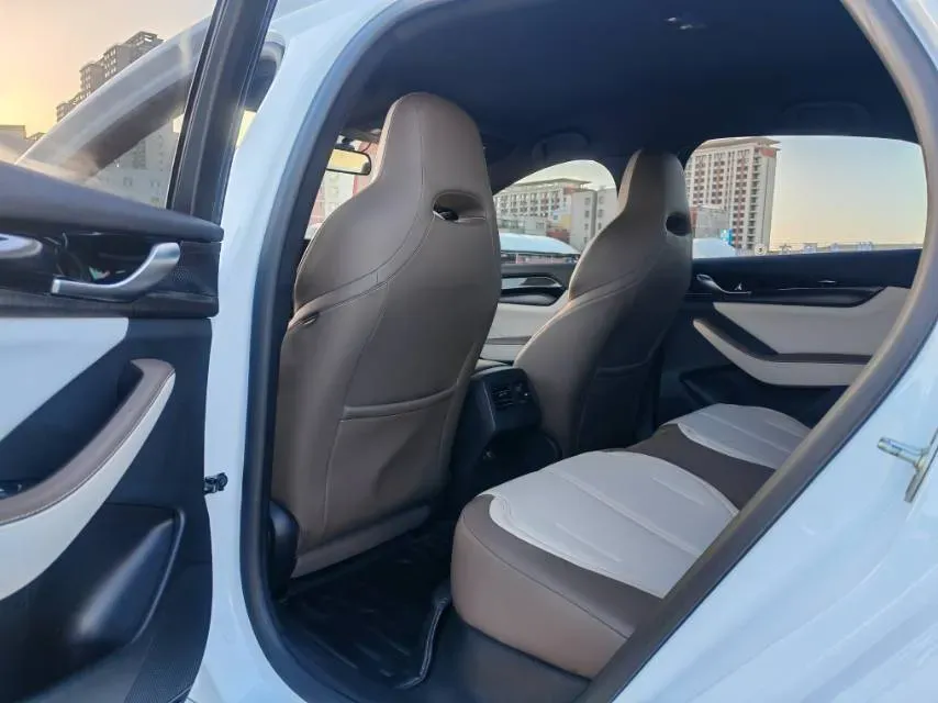 2023 BYD Han 1.5T 139HP L4 E-CVT PHEV 30.772KWH,autocango,china used car exporter,china ev exporter,chinese used car exporter,chinese used ev exporter