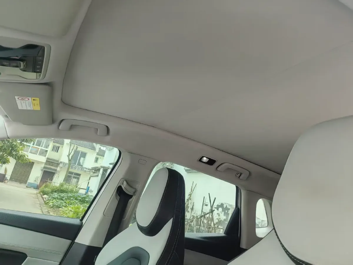 2025 Geely Emgrand 1.5L 127HP L4 CVT,autocango,china used car exporter,china ev exporter,chinese used car exporter,chinese used ev exporter