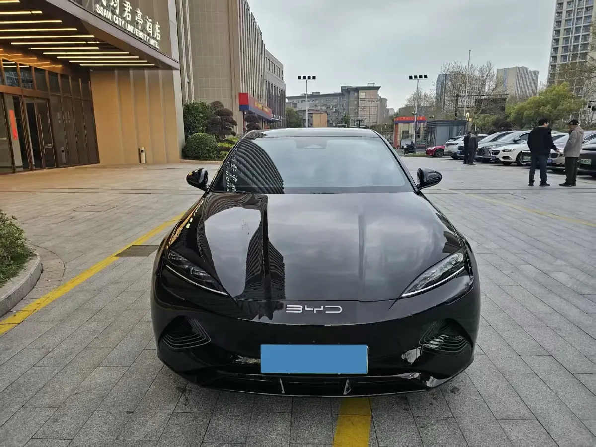 2023 BYD Seal BEV 61.4KWH,autocango,china used car exporter,china ev exporter,chinese used car exporter,chinese used ev exporter