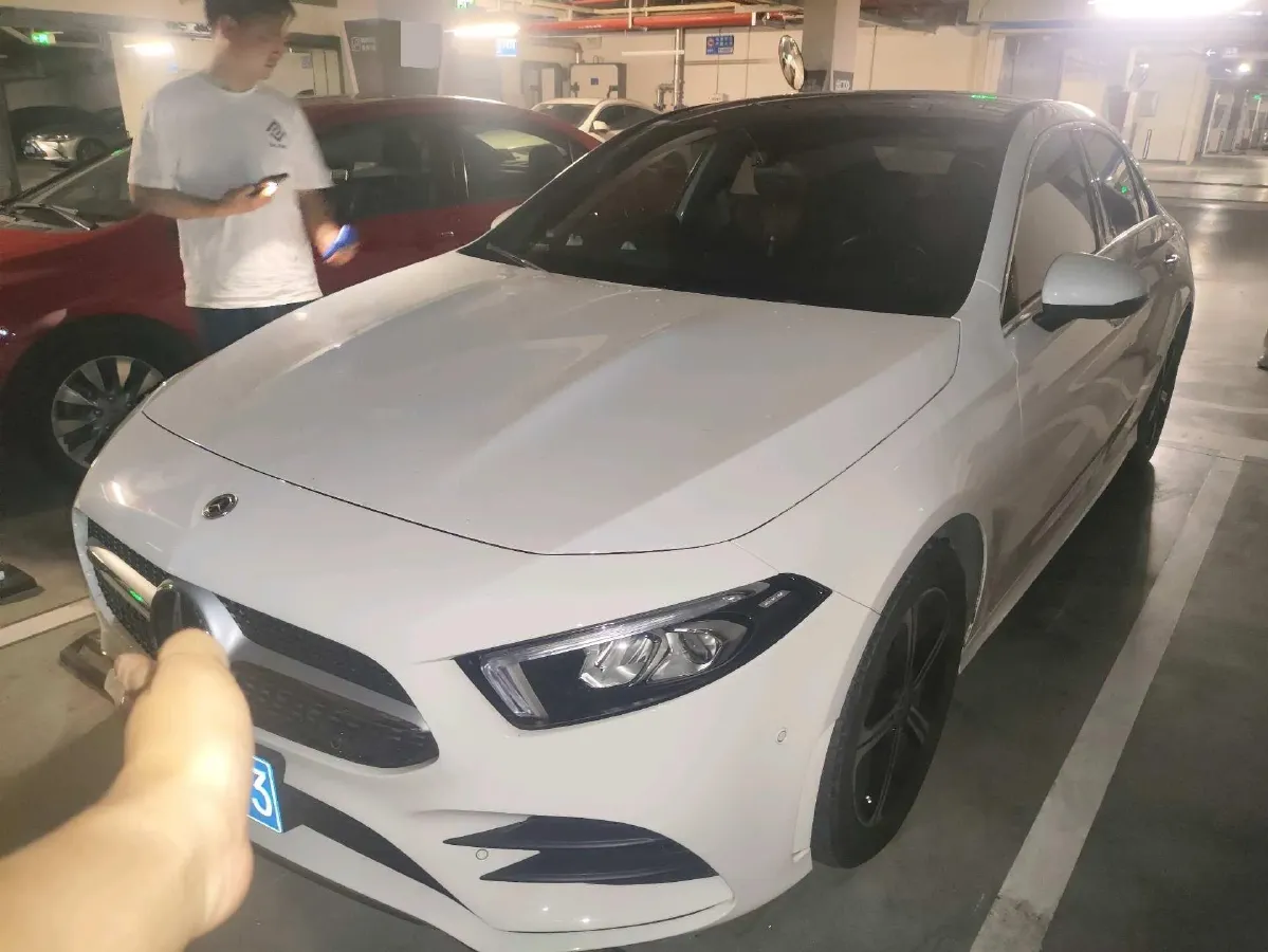2022 Mercedes-Benz A Class 1.3T 163HP L4 7DCT,autocango,china used car exporter,china ev exporter,chinese used car exporter,chinese used ev exporter