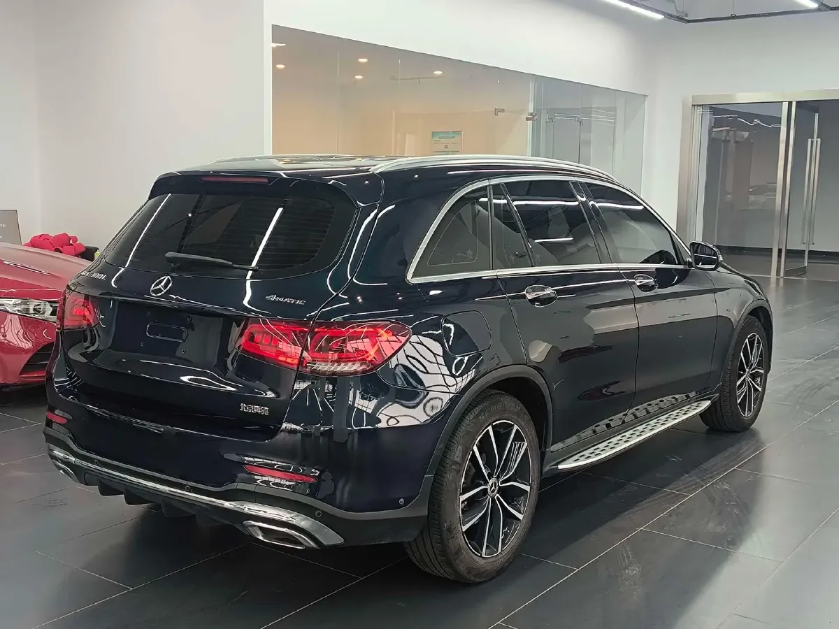 2021 Mercedes-Benz GLC Class 2.0T 258HP L4 9AT,autocango,china used car exporter,china ev exporter,chinese used car exporter,chinese used ev exporter