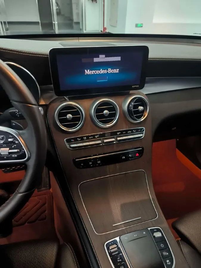 2021 Mercedes-Benz GLC Class 2.0T 258HP L4 9AT,autocango,china used car exporter,china ev exporter,chinese used car exporter,chinese used ev exporter