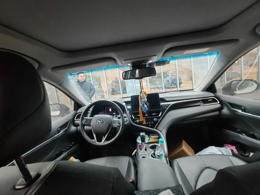 2021 Toyota Camry 2.5L 209HP L4 8AT,autocango,china used car exporter,china ev exporter,chinese used car exporter,chinese used ev exporter