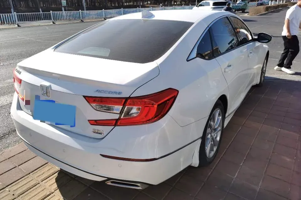 2018 Honda Accord 1.5T 194HP L4 CVT,autocango,china used car exporter,china ev exporter,chinese used car exporter,chinese used ev exporter