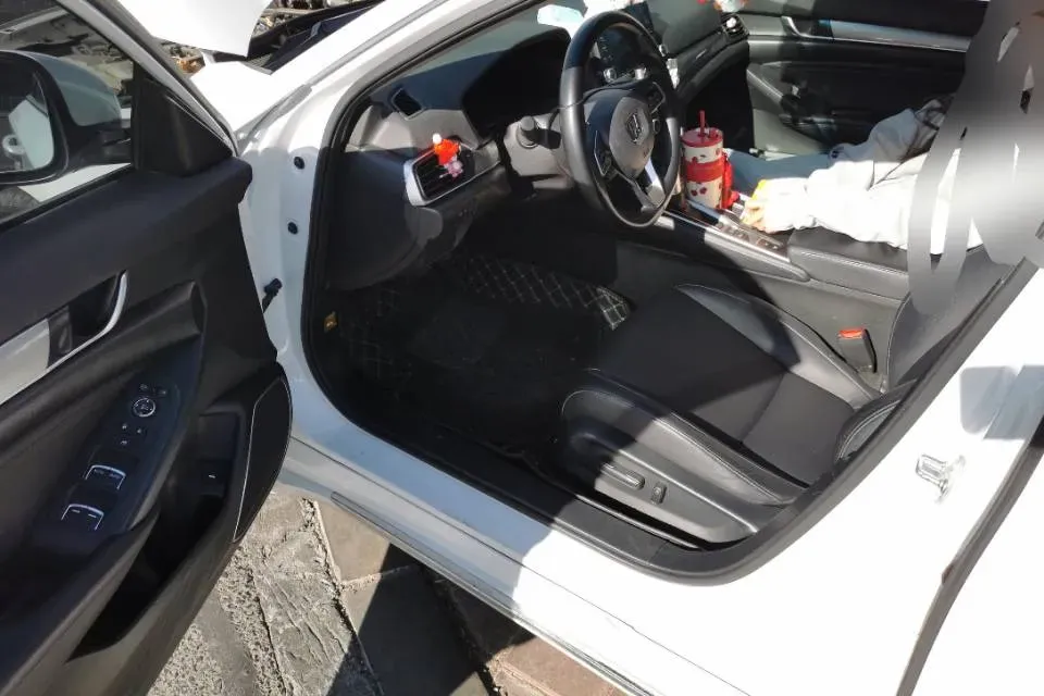 2018 Honda Accord 1.5T 194HP L4 CVT,autocango,china used car exporter,china ev exporter,chinese used car exporter,chinese used ev exporter