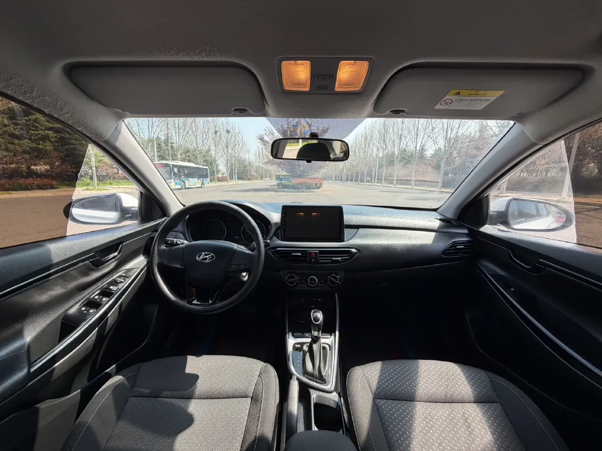 2020 Hyundai Celesta 1.6L 123HP L4 6AT,autocango,china used car exporter,china ev exporter,chinese used car exporter,chinese used ev exporter