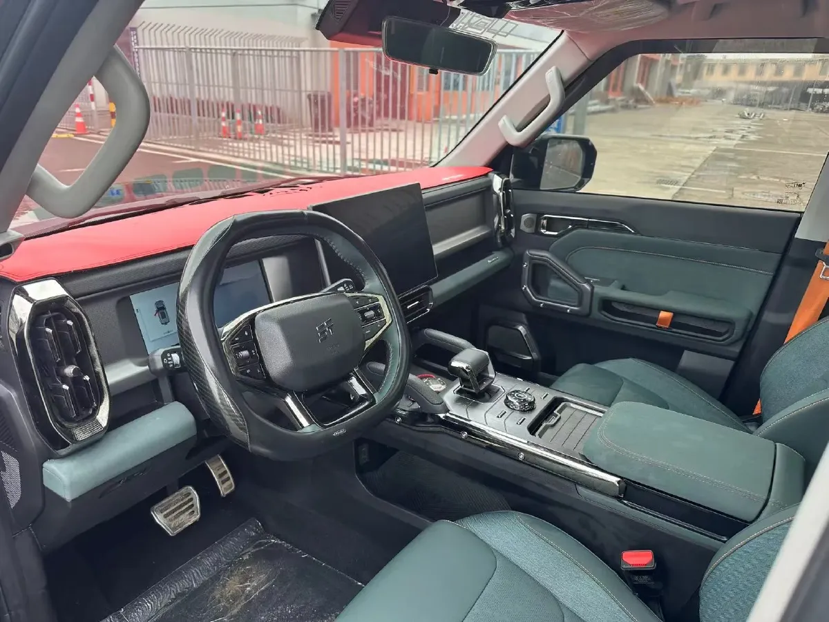 2023 Jetour Traveller 2.0T 254HP L4 7DCT,autocango,china used car exporter,china ev exporter,chinese used car exporter,chinese used ev exporter