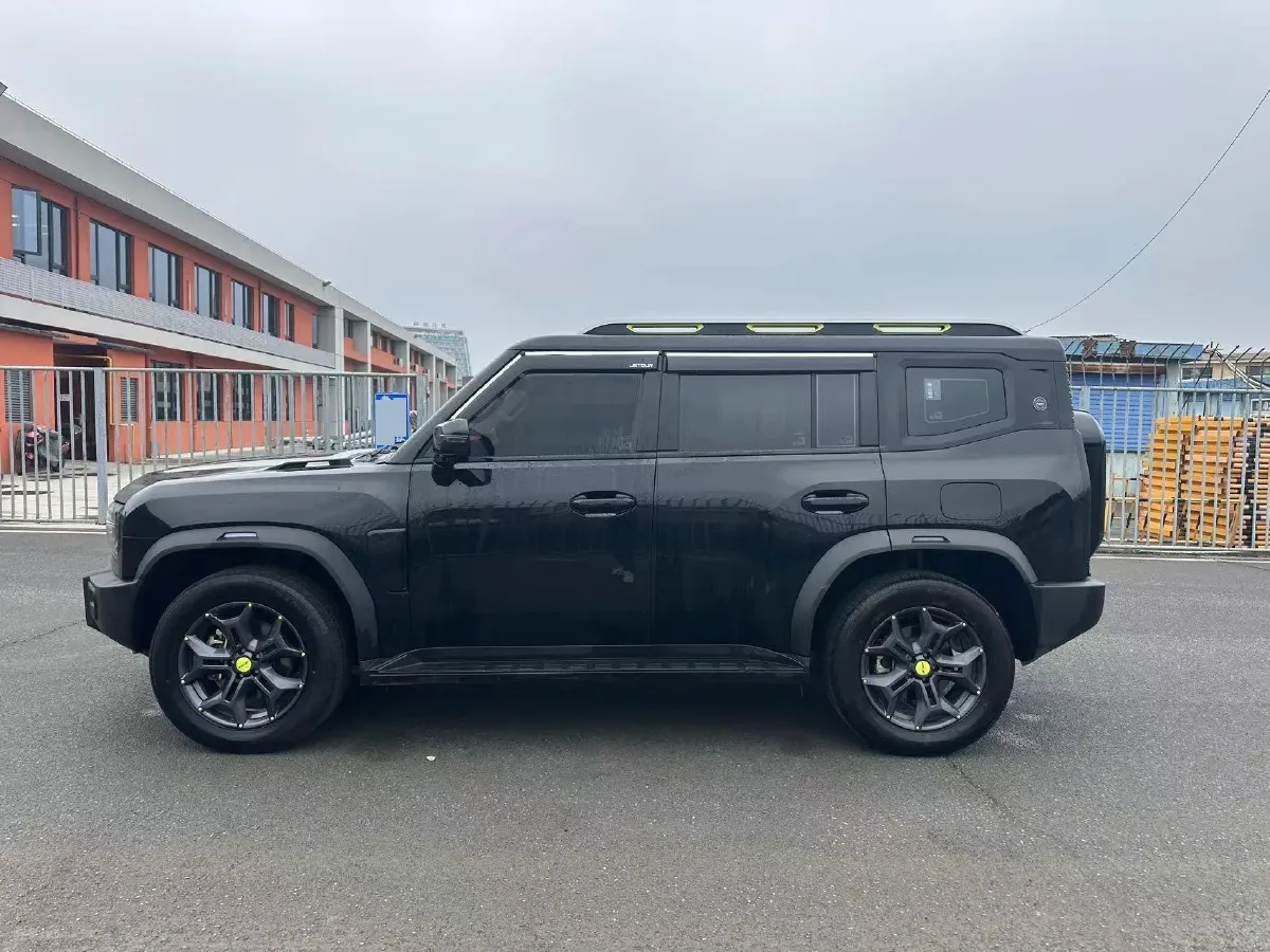 2023 Jetour Traveller 2.0T 254HP L4 7DCT,autocango,china used car exporter,china ev exporter,chinese used car exporter,chinese used ev exporter