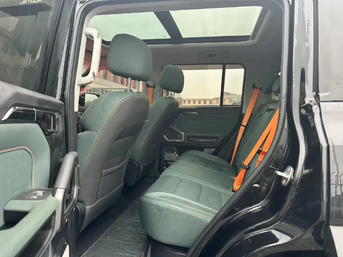 2023 Jetour Traveller 2.0T 254HP L4 7DCT,autocango,china used car exporter,china ev exporter,chinese used car exporter,chinese used ev exporter