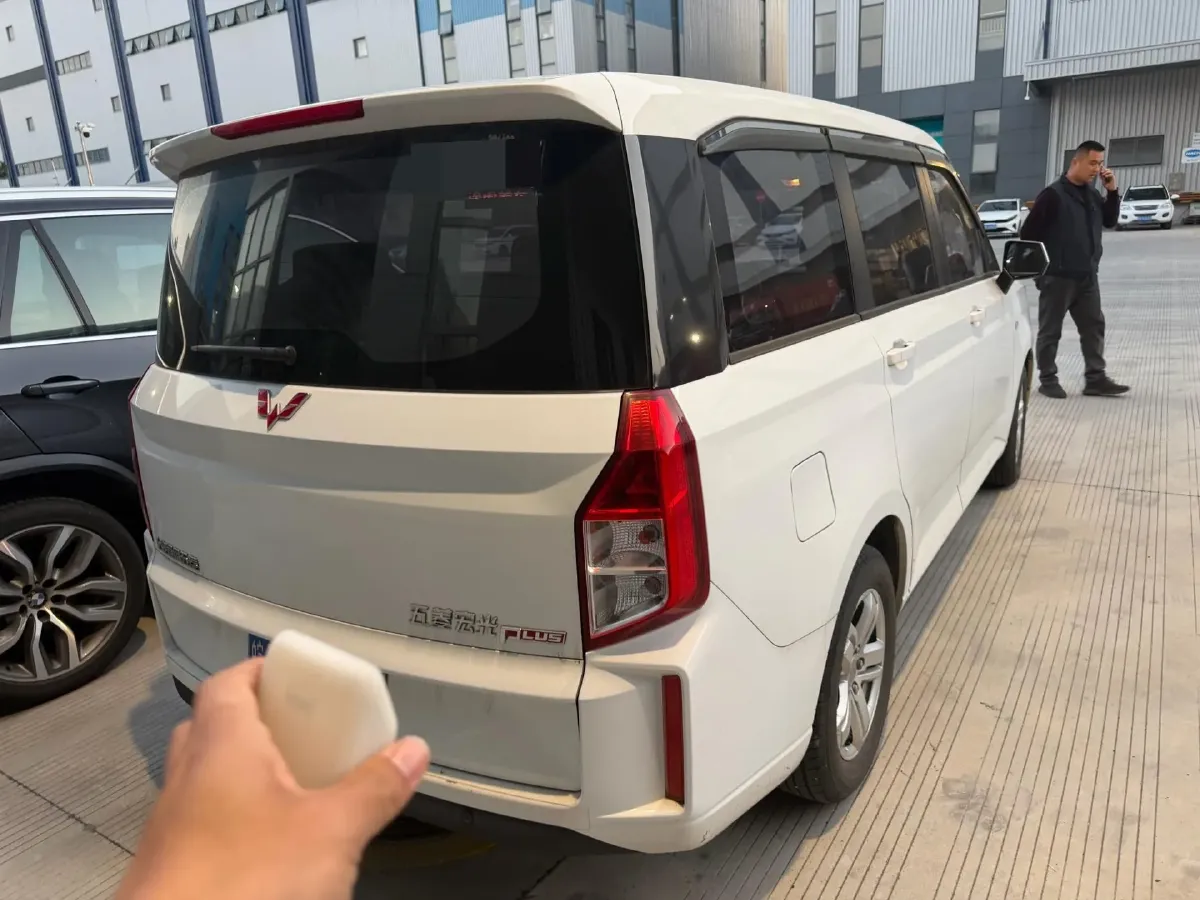 2019 WuLing HongGuang Plus 1.5T 147HP L4 6MT,autocango,china used car exporter,china ev exporter,chinese used car exporter,chinese used ev exporter