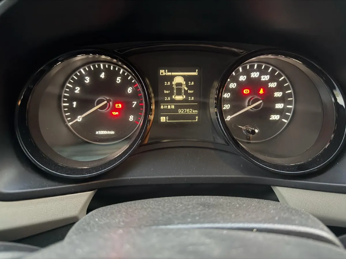 2019 WuLing HongGuang Plus 1.5T 147HP L4 6MT,autocango,china used car exporter,china ev exporter,chinese used car exporter,chinese used ev exporter