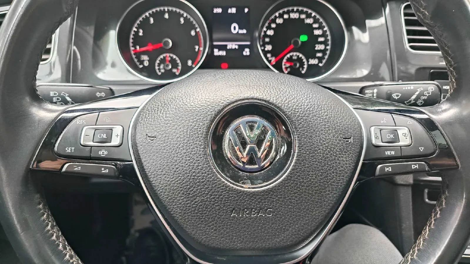 2019 Volkswagen Golf 1.4T 150HP L4 7DCT,autocango,china used car exporter,china ev exporter,chinese used car exporter,chinese used ev exporter