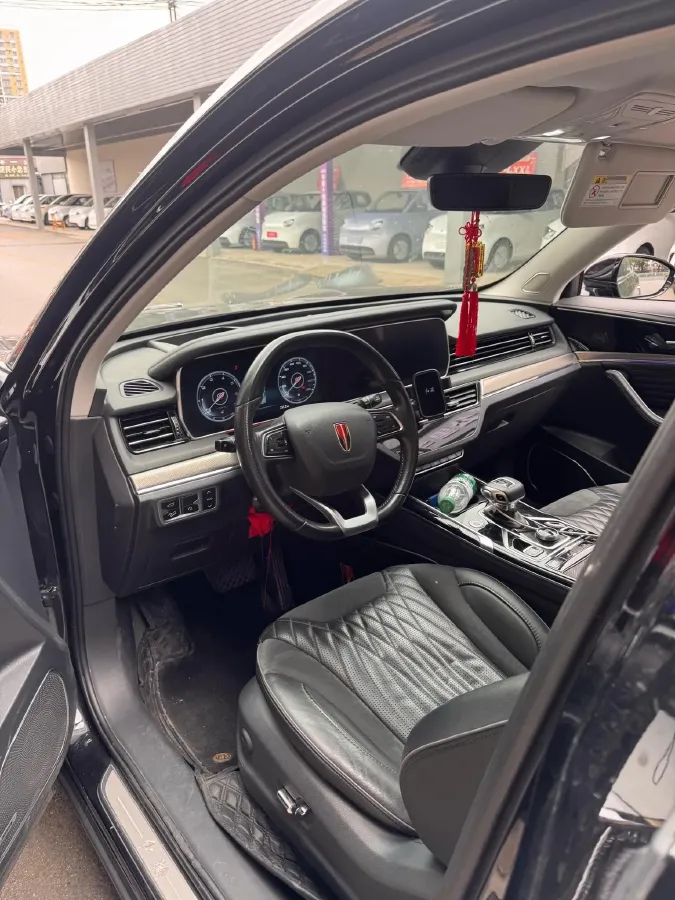 2022 HongQi HS5 2.0T 224HP L4 6AT,autocango,china used car exporter,china ev exporter,chinese used car exporter,chinese used ev exporter