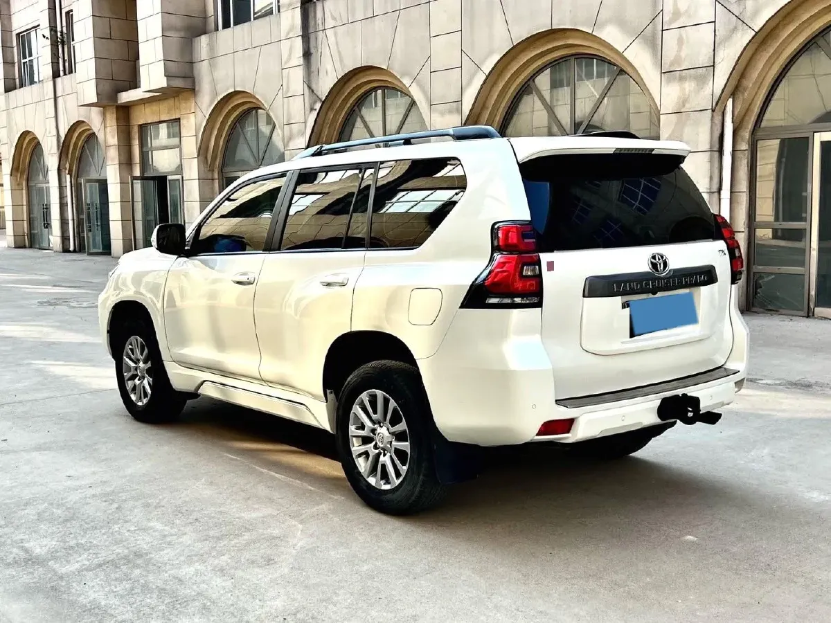 2018 Toyota Land Cruiser Prado 3.5L 280HP V6 6AT,autocango,china used car exporter,china ev exporter,chinese used car exporter,chinese used ev exporter