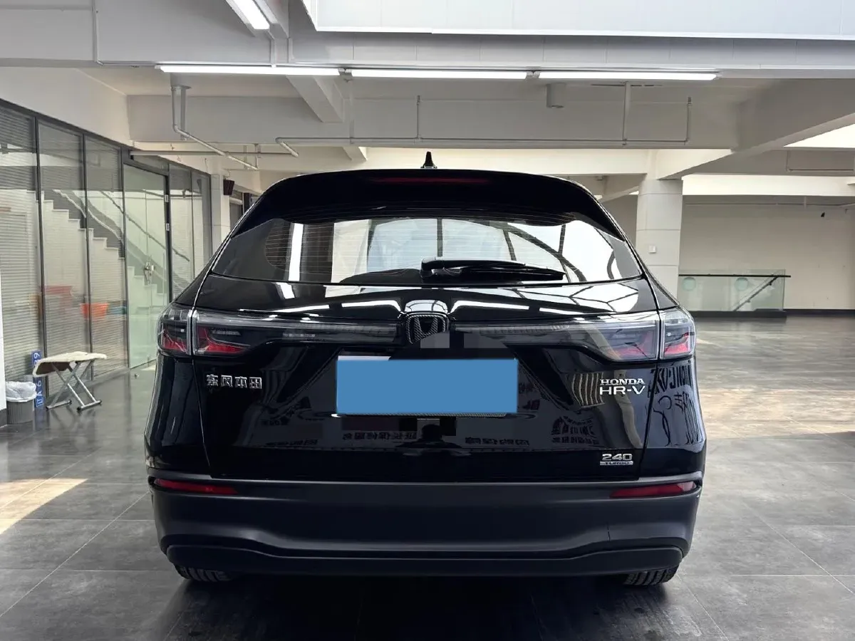 2023 Honda HR-V 1.5T 182HP L4 CVT,autocango,china used car exporter,china ev exporter,chinese used car exporter,chinese used ev exporter