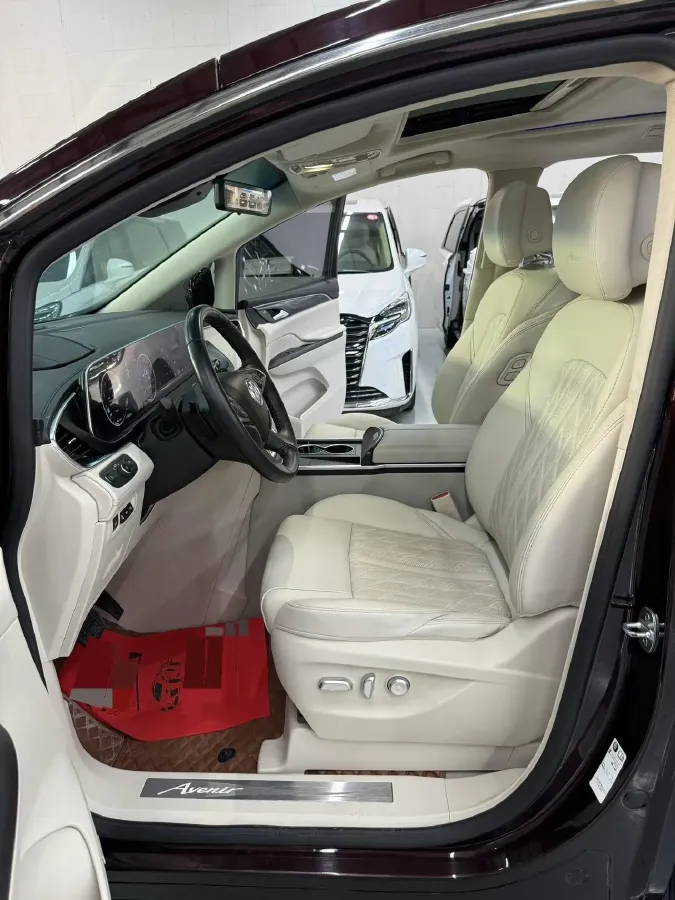 2022 Buick GL8 2.0T 237HP L4 9AT,autocango,china used car exporter,china ev exporter,chinese used car exporter,chinese used ev exporter