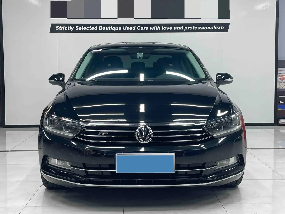 2018 Volkswagen Magotan 1.8T 180HP L4 7DCT,autocango,china used car exporter,china ev exporter,chinese used car exporter,chinese used ev exporter
