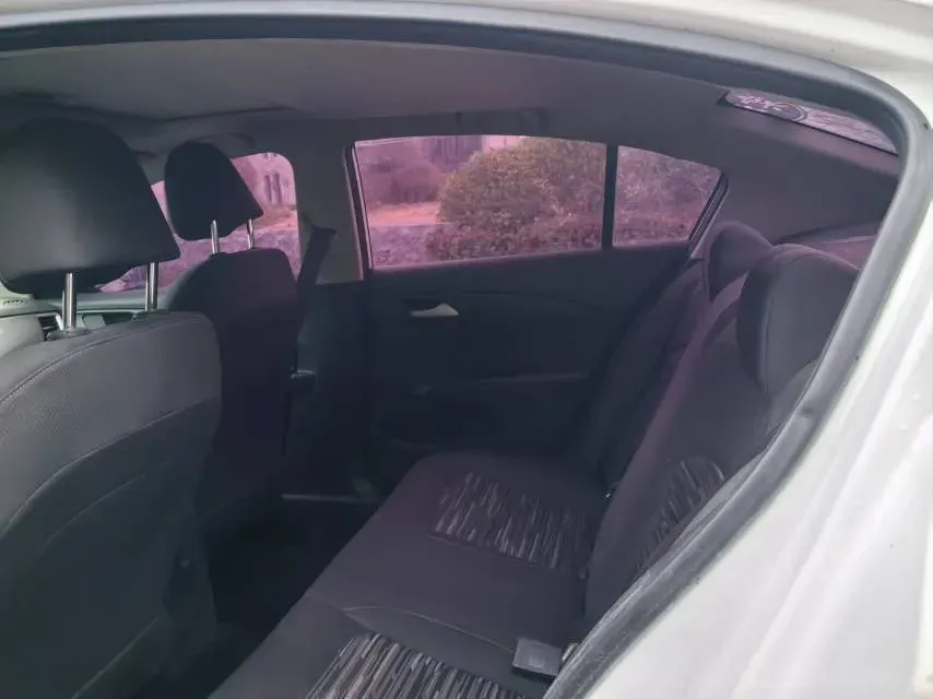 2019 Chevrolet Cavalier 1.5L 113HP L4 6AT,autocango,china used car exporter,china ev exporter,chinese used car exporter,chinese used ev exporter