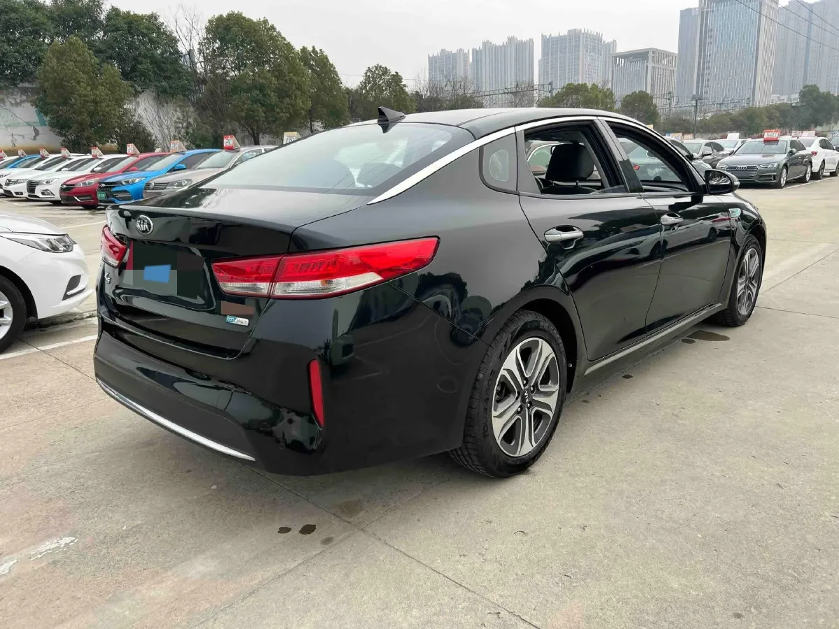 2018 Kia K5 2.0L 156HP L4 6AT PHEV 12.9KWH,autocango,china used car exporter,china ev exporter,chinese used car exporter,chinese used ev exporter