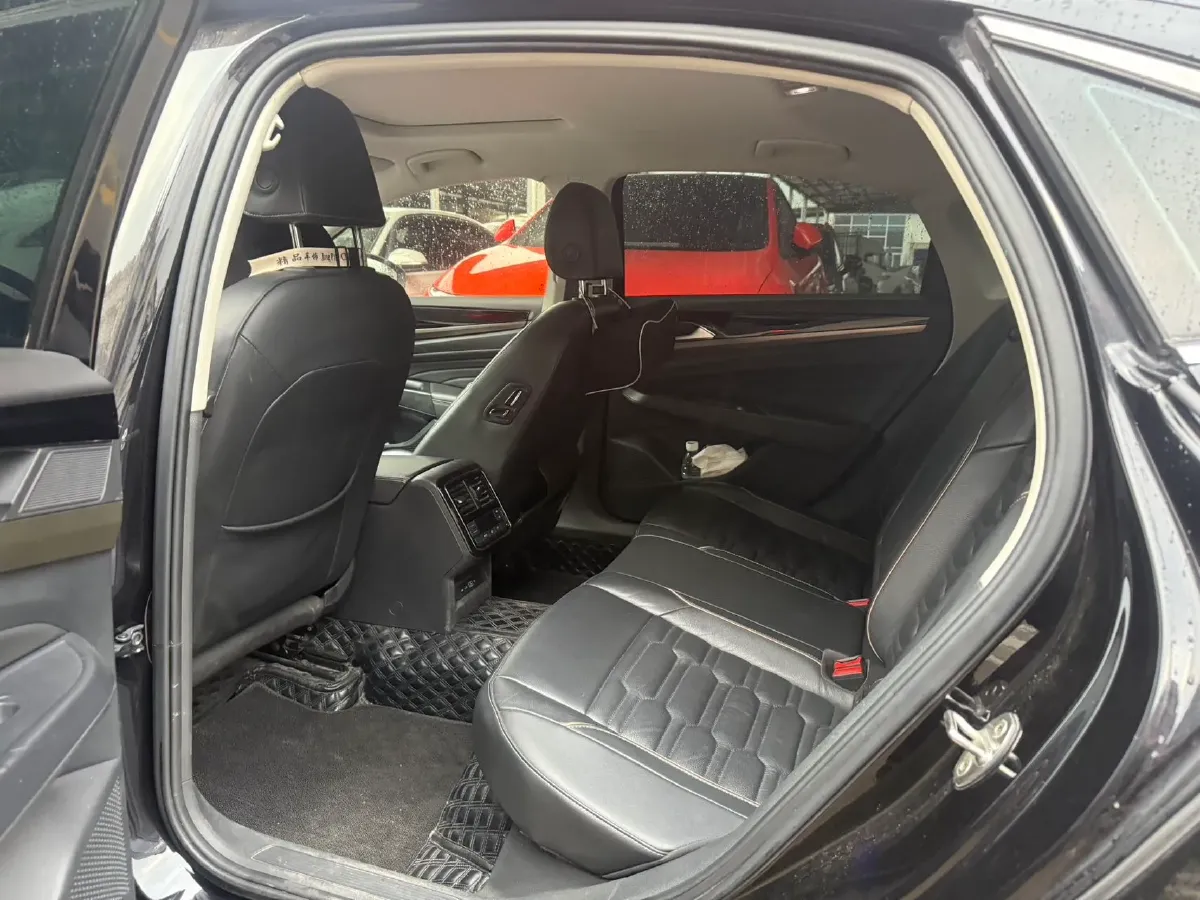 2021 Volkswagen Passat 1.4T 150HP L4 7DCT,autocango,china used car exporter,china ev exporter,chinese used car exporter,chinese used ev exporter