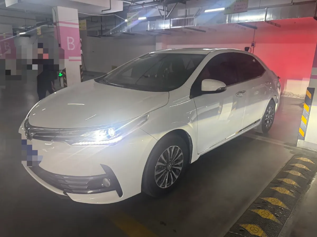 2017 Toyota Corolla 1.2T 116HP L4 CVT,autocango,china used car exporter,china ev exporter,chinese used car exporter,chinese used ev exporter
