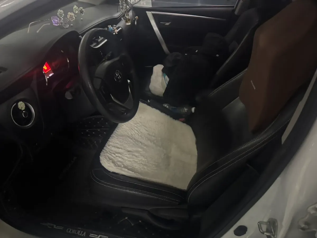 2017 Toyota Corolla 1.2T 116HP L4 CVT,autocango,china used car exporter,china ev exporter,chinese used car exporter,chinese used ev exporter