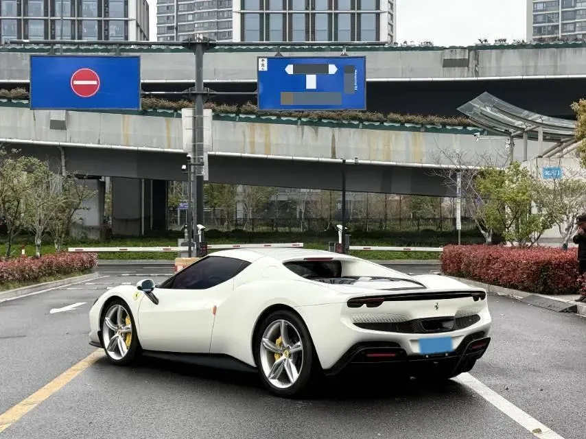 2021 Ferrari 296 3.0T 663HP V6 8DCT PHEV 7.45KWH,autocango,china used car exporter,china ev exporter,chinese used car exporter,chinese used ev exporter