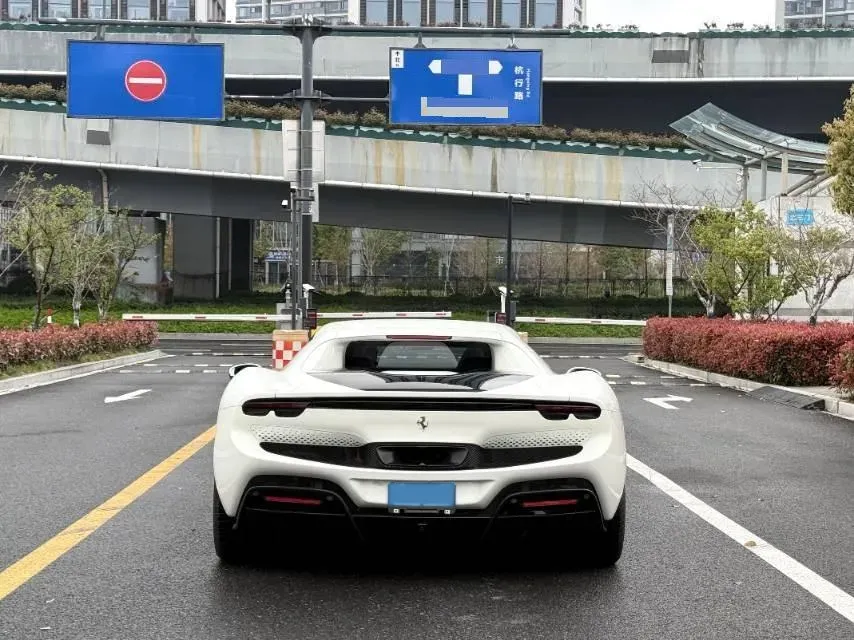 2021 Ferrari 296 3.0T 663HP V6 8DCT PHEV 7.45KWH,autocango,china used car exporter,china ev exporter,chinese used car exporter,chinese used ev exporter