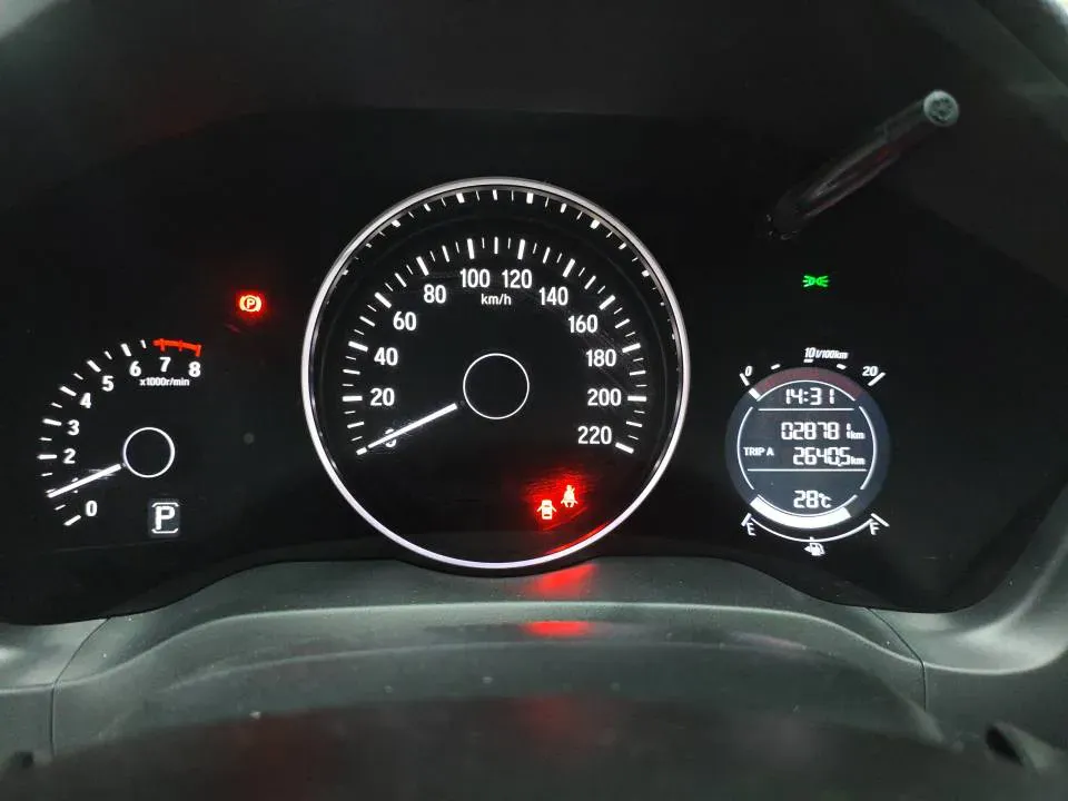 2022 Honda Vezel 1.5L 131HP L4 CVT,autocango,china used car exporter,china ev exporter,chinese used car exporter,chinese used ev exporter