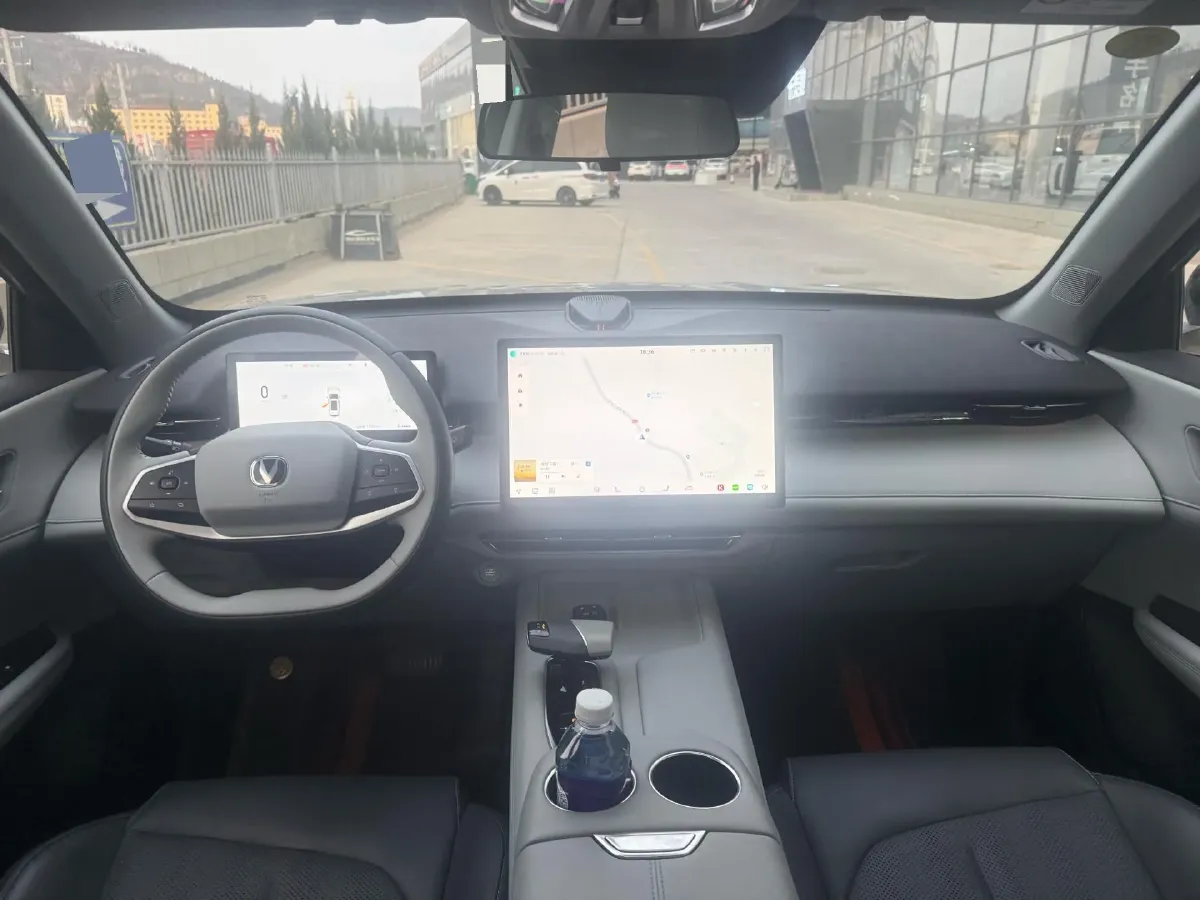 2025 ChangAn UNI-Z 1.5T 188HP L4 7DCT,autocango,china used car exporter,china ev exporter,chinese used car exporter,chinese used ev exporter