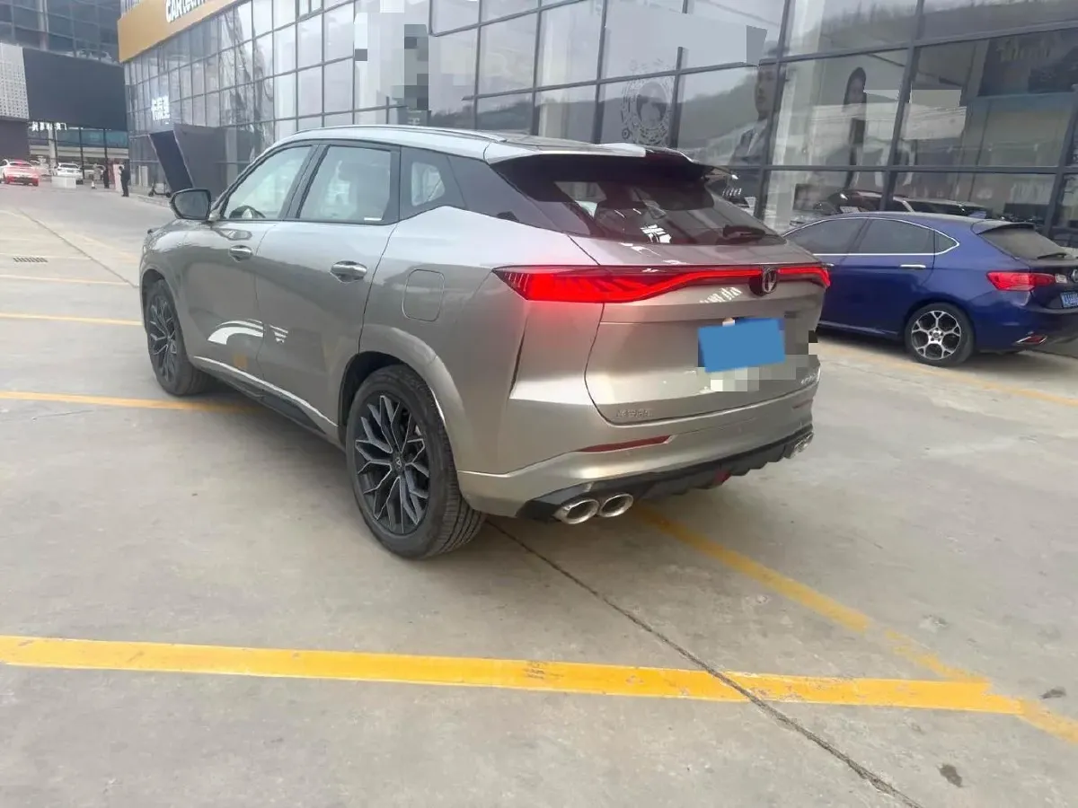 2025 ChangAn UNI-Z 1.5T 188HP L4 7DCT,autocango,china used car exporter,china ev exporter,chinese used car exporter,chinese used ev exporter
