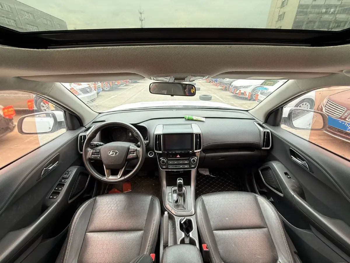 2018 Hyundai ix35 2.0L 160HP L4 6AT,autocango,china used car exporter,china ev exporter,chinese used car exporter,chinese used ev exporter