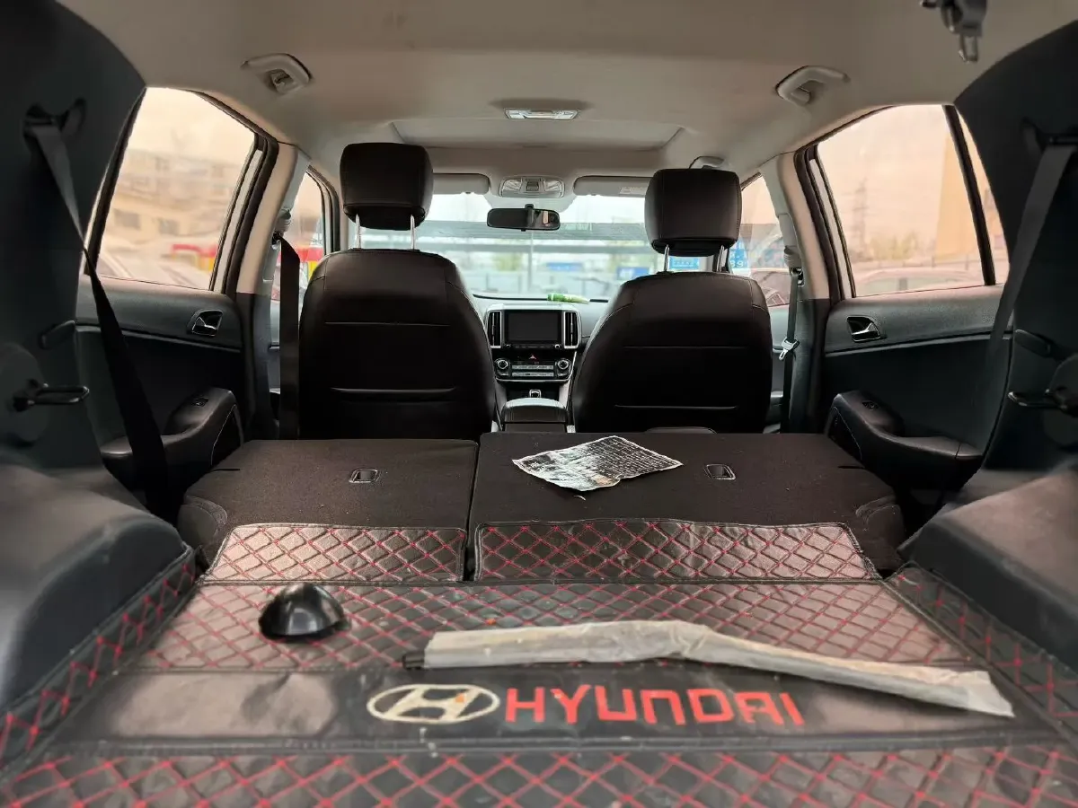 2018 Hyundai ix35 2.0L 160HP L4 6AT,autocango,china used car exporter,china ev exporter,chinese used car exporter,chinese used ev exporter