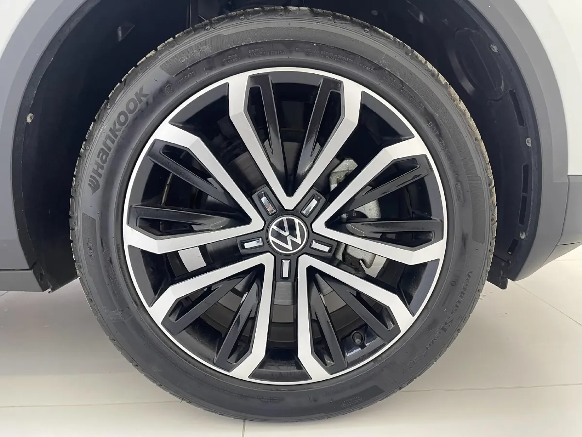 2022 Volkswagen T-Roc 1.4T 150HP L4 7DCT,autocango,china used car exporter,china ev exporter,chinese used car exporter,chinese used ev exporter