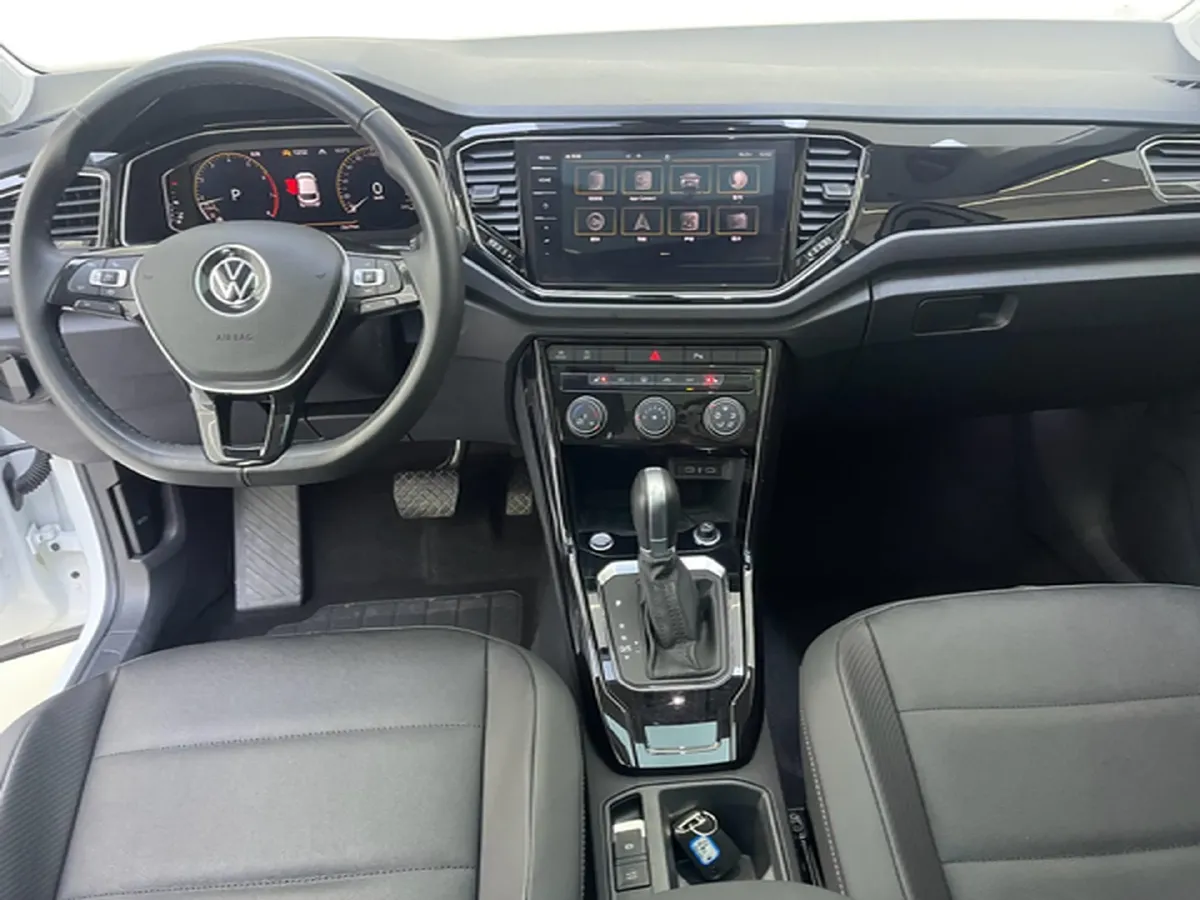 2022 Volkswagen T-Roc 1.4T 150HP L4 7DCT,autocango,china used car exporter,china ev exporter,chinese used car exporter,chinese used ev exporter