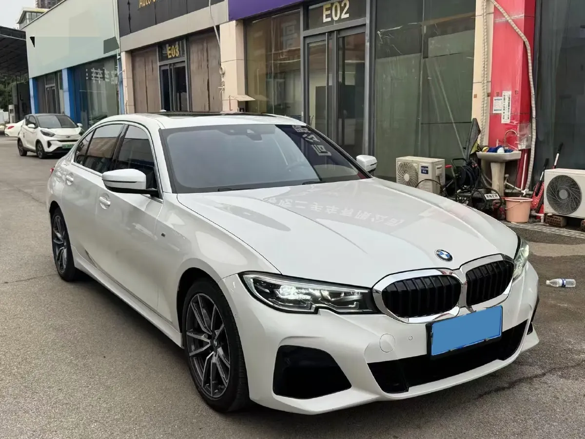 2020 BMW 3 Series 2.0T 184HP L4 8AT,autocango,china used car exporter,china ev exporter,chinese used car exporter,chinese used ev exporter