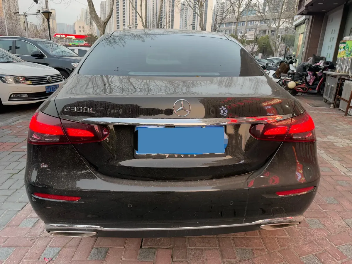 2021 Mercedes-Benz E Class 2.0T 258HP L4 9AT,autocango,china used car exporter,china ev exporter,chinese used car exporter,chinese used ev exporter