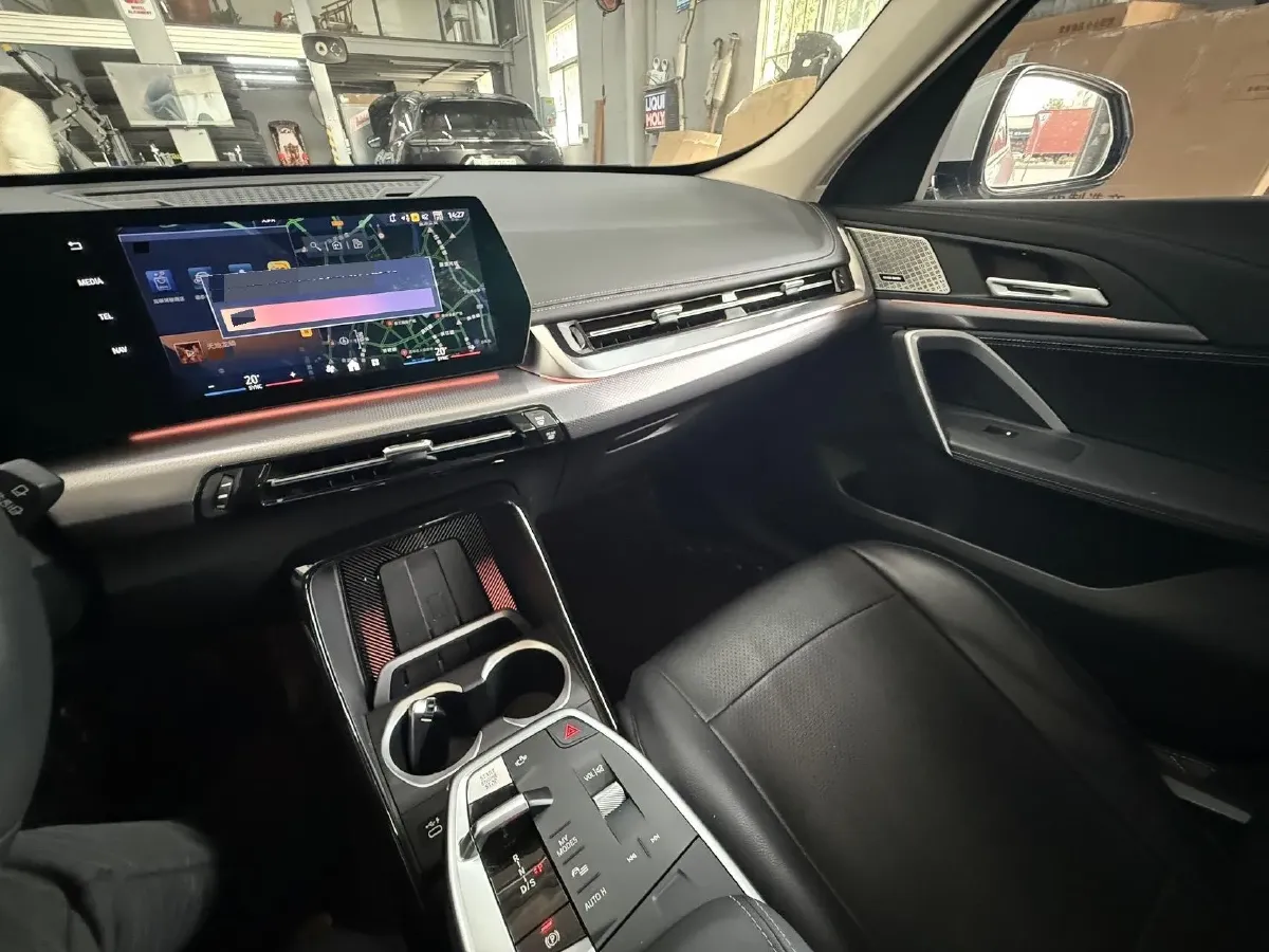 2023 BMW X1 2.0T 204HP L4 7DCT,autocango,china used car exporter,china ev exporter,chinese used car exporter,chinese used ev exporter