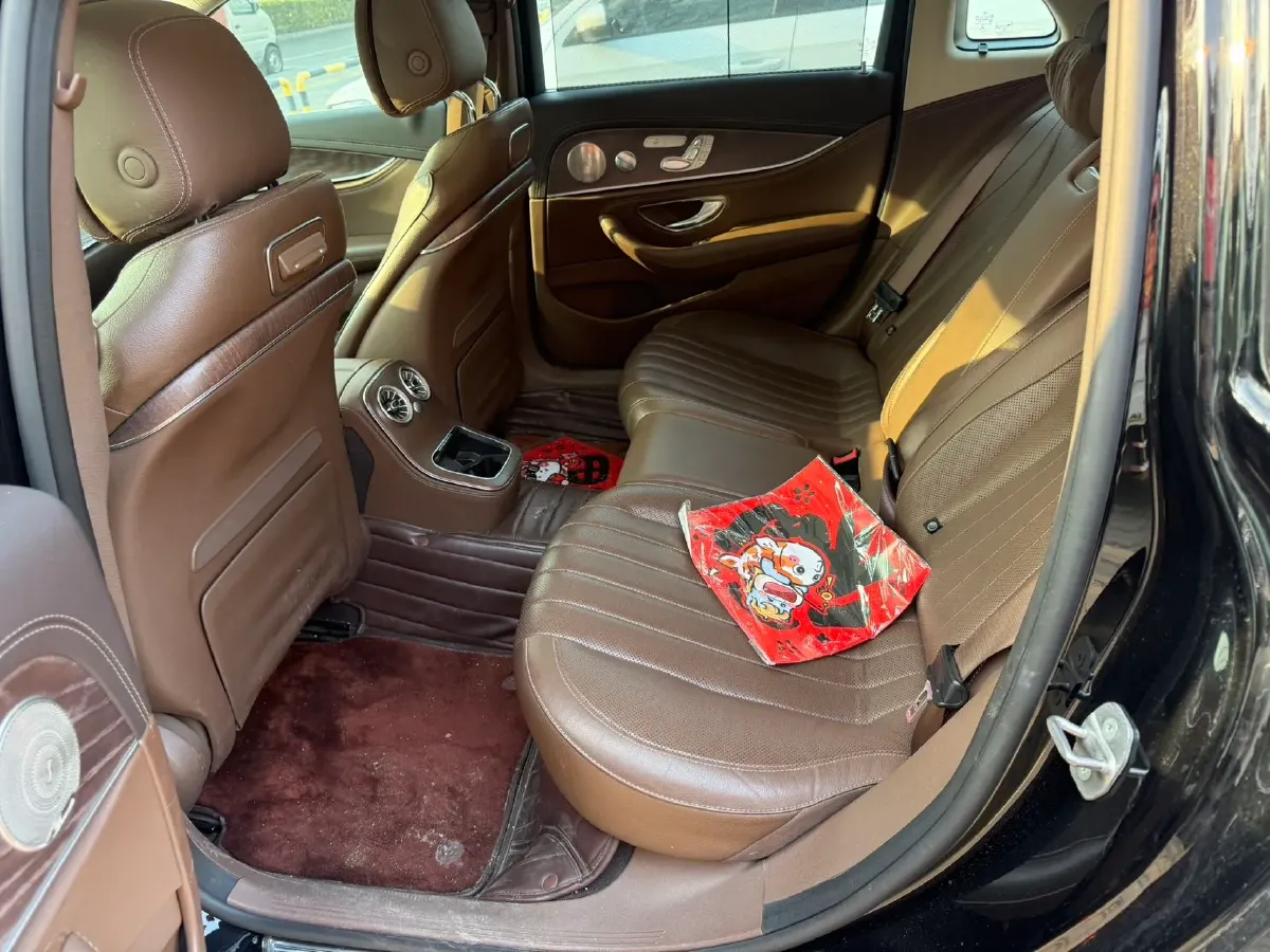 2021 Mercedes-Benz E Class 2.0T 258HP L4 9AT,autocango,china used car exporter,china ev exporter,chinese used car exporter,chinese used ev exporter