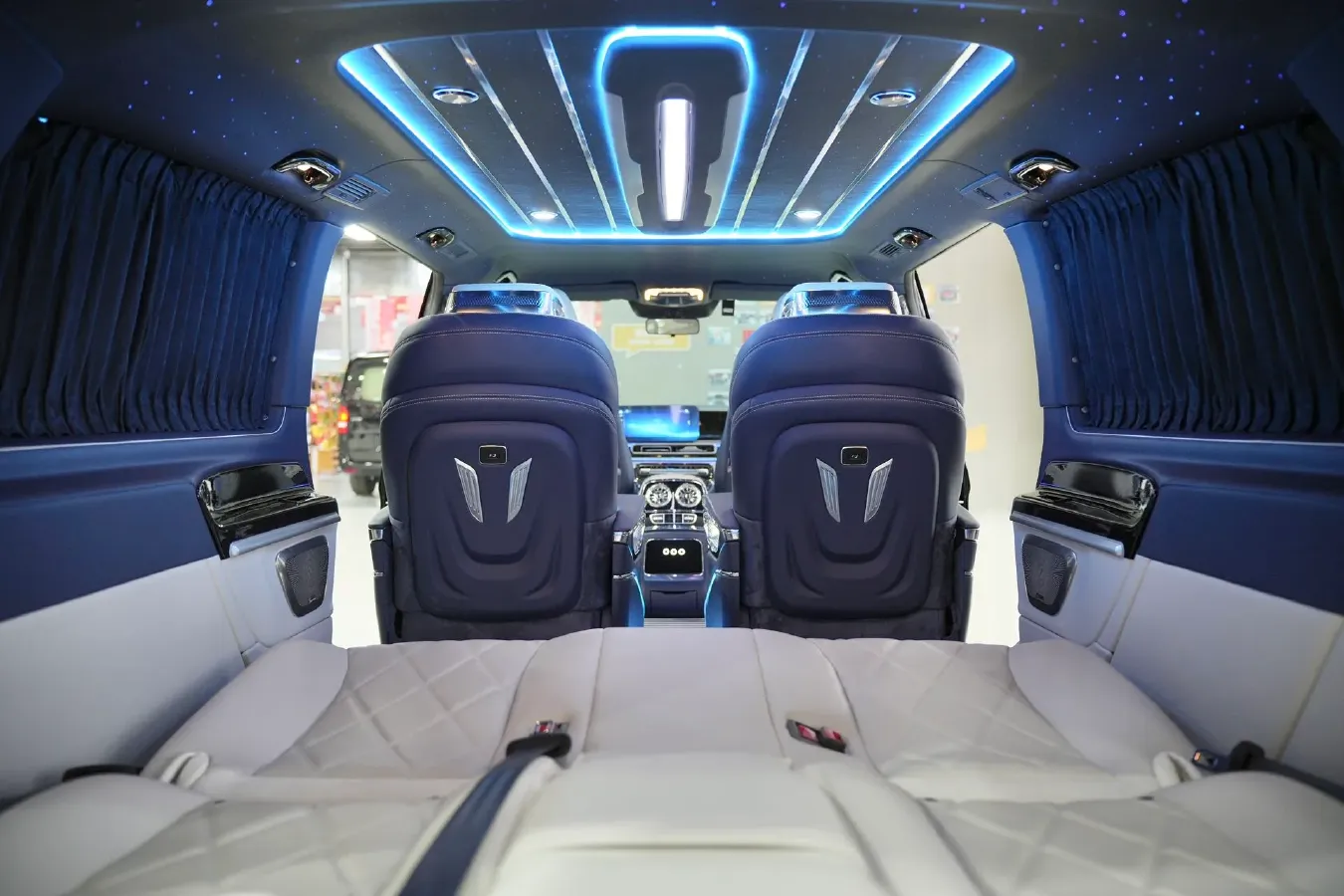 2024 Mercedes-Benz Vito 2.0T 231HP L4 9AT,autocango,china used car exporter,china ev exporter,chinese used car exporter,chinese used ev exporter