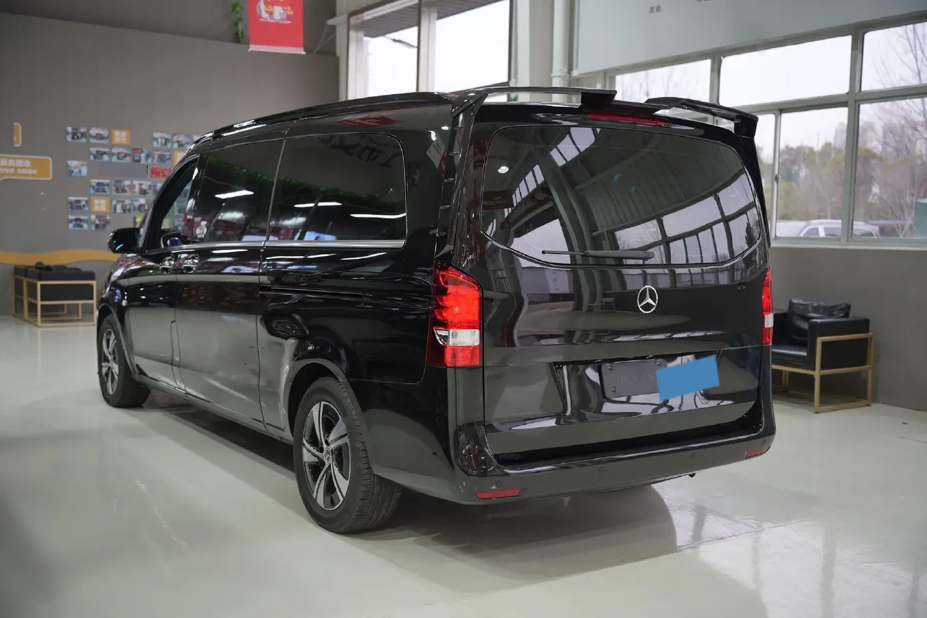 2024 Mercedes-Benz Vito 2.0T 231HP L4 9AT,autocango,china used car exporter,china ev exporter,chinese used car exporter,chinese used ev exporter